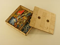 Patchwork: Tower Rex Organizer