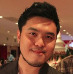 Prapach Lapamnuaysap portrait