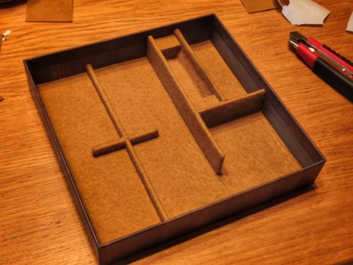 Insert remake with sleeves | Caper: Europe