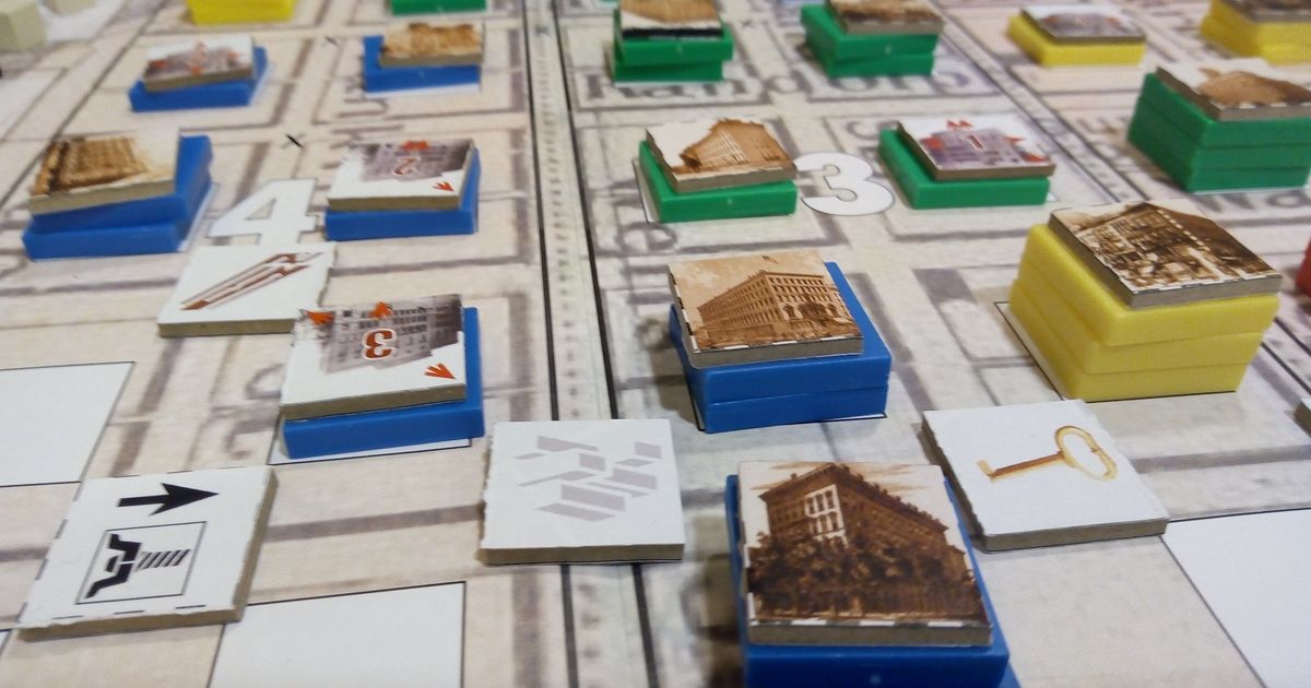 Raising Chicago Board Game BoardGameGeek