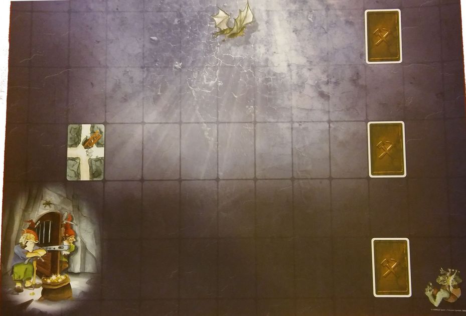 / Portuguese Game Board with Expansion Foreign Language Game AMIGO/ Table Boardgame in Spanish/ / Saboteur
