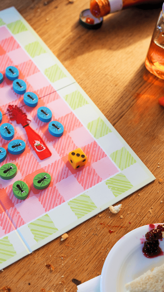 Illustration 7 de Ants & Crumbles: War At The Picnic Table