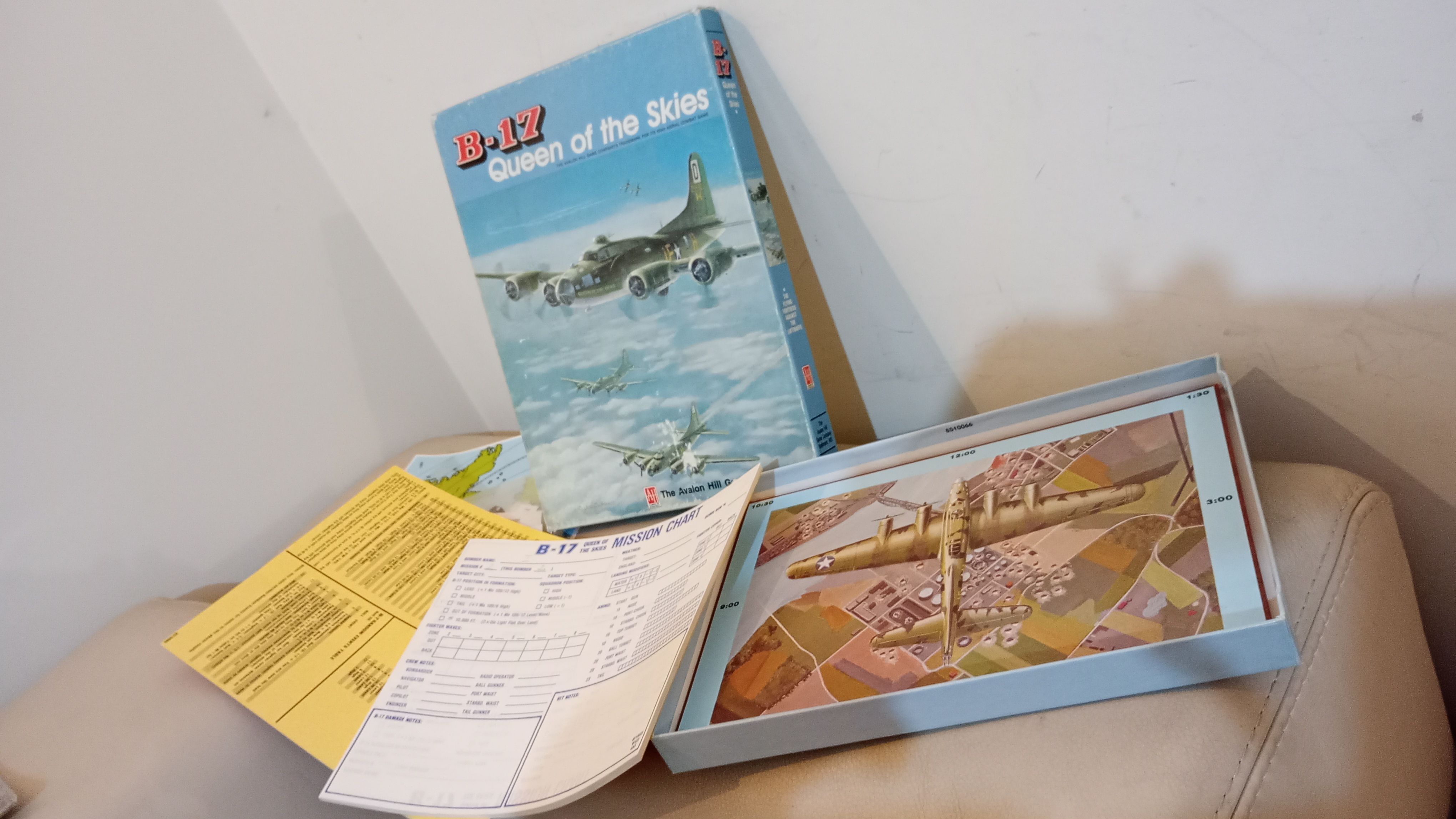 Product Details | B-17: Queen of the Skies | GeekMarket