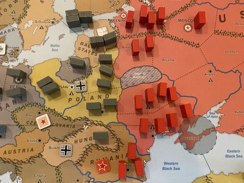 Playing the Combined Game Variant “Conquest and Tragedy'” with 6