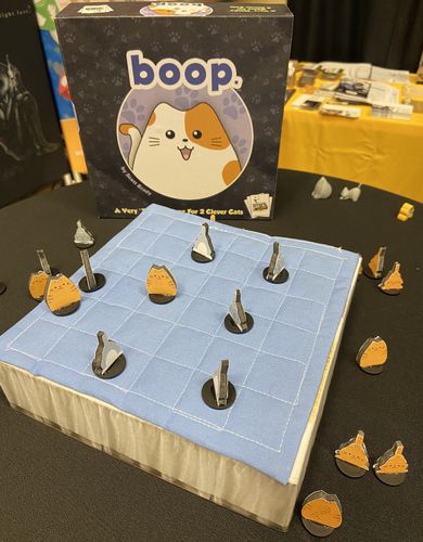 Board Game: boop.