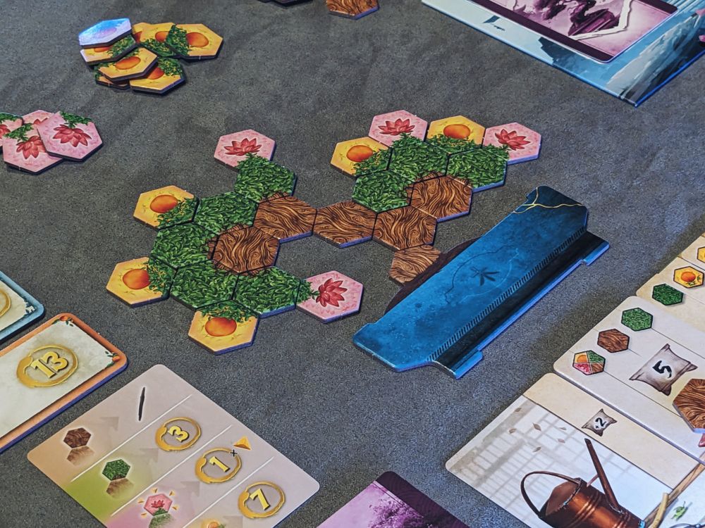 Bonsai Having a green thumb has never been easier! Bonsai