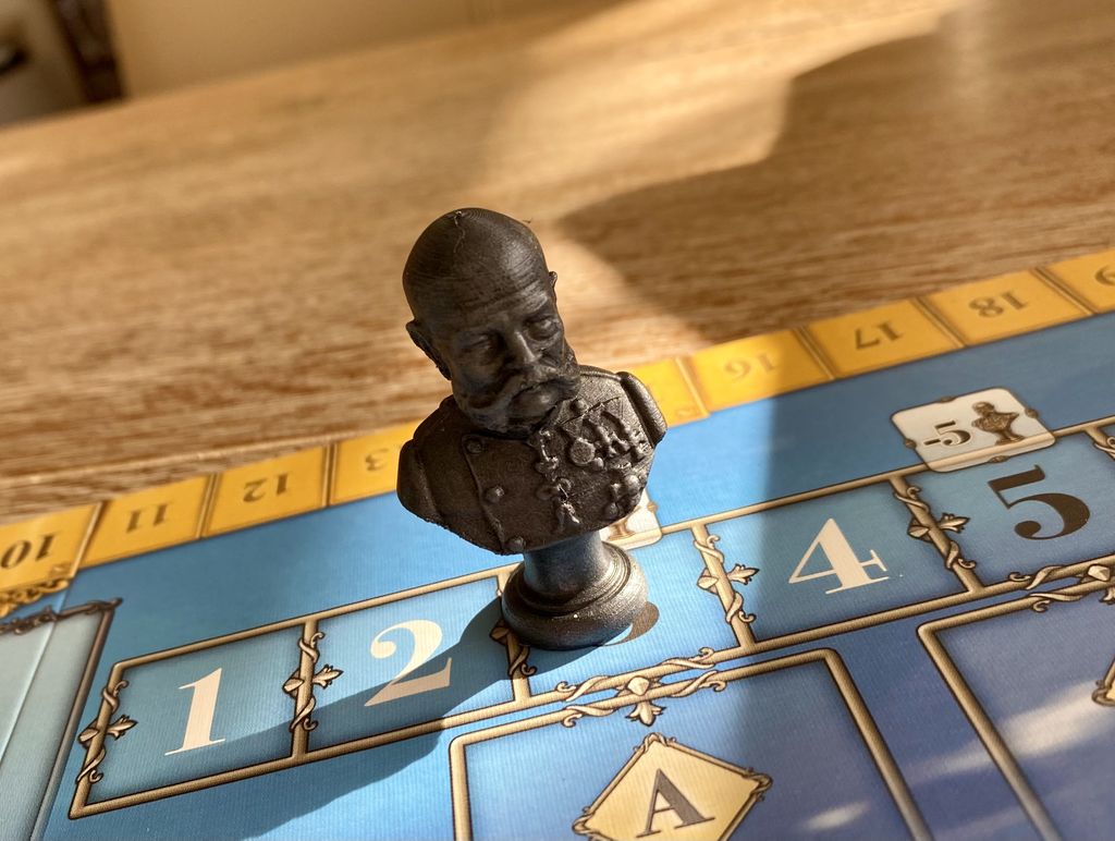 Hello — Photo by zgabor on BoardGameGeek