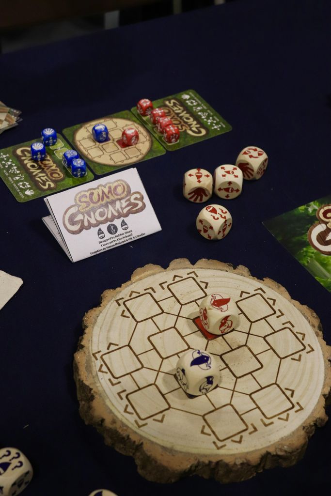 Board Game: Sumo Gnomes