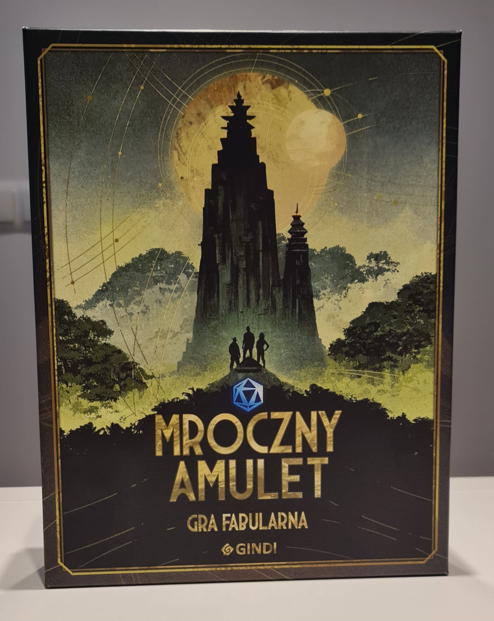 Mroczny Amulet