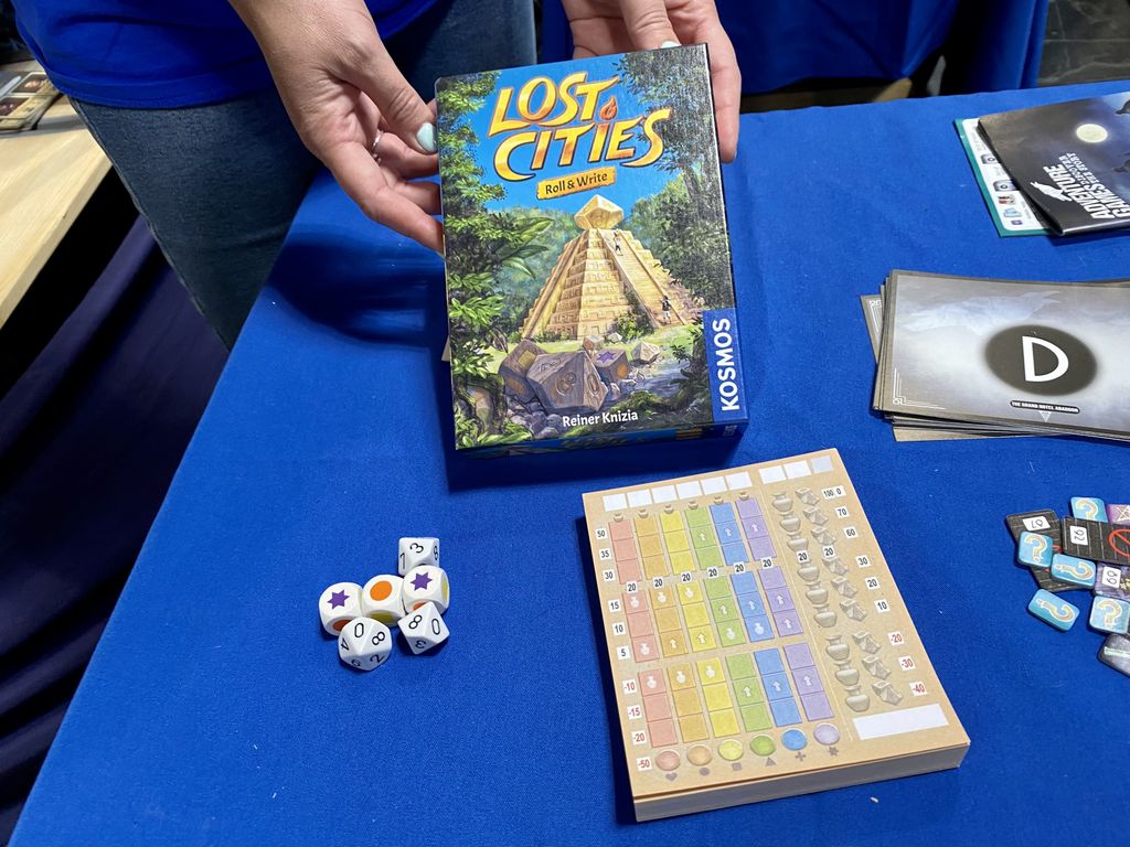 Board Game: Lost Cities: Roll & Write