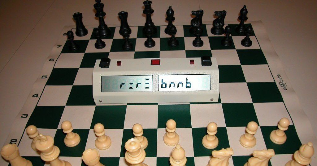 Lichess Chess960 •