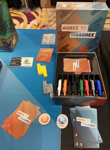 Board Game: Agree to Disagree