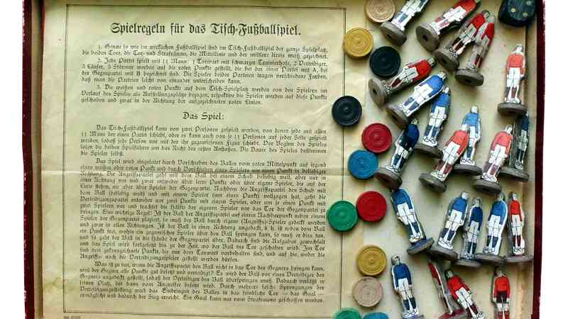 Tisch-Fußballspiel