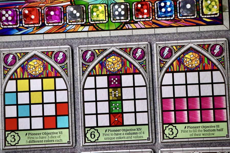 Sagrada with the Glory expansion