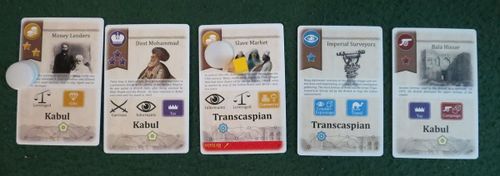 The tableaux are more active than the ones in Pax Porfiriana.