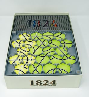 1824: Seahorse organizer
