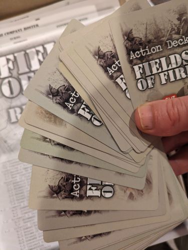 Action Deck mismatched card colors? | Fields of Fire