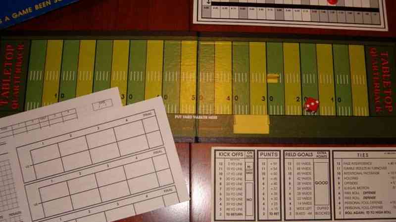 Tabletop Quarterback