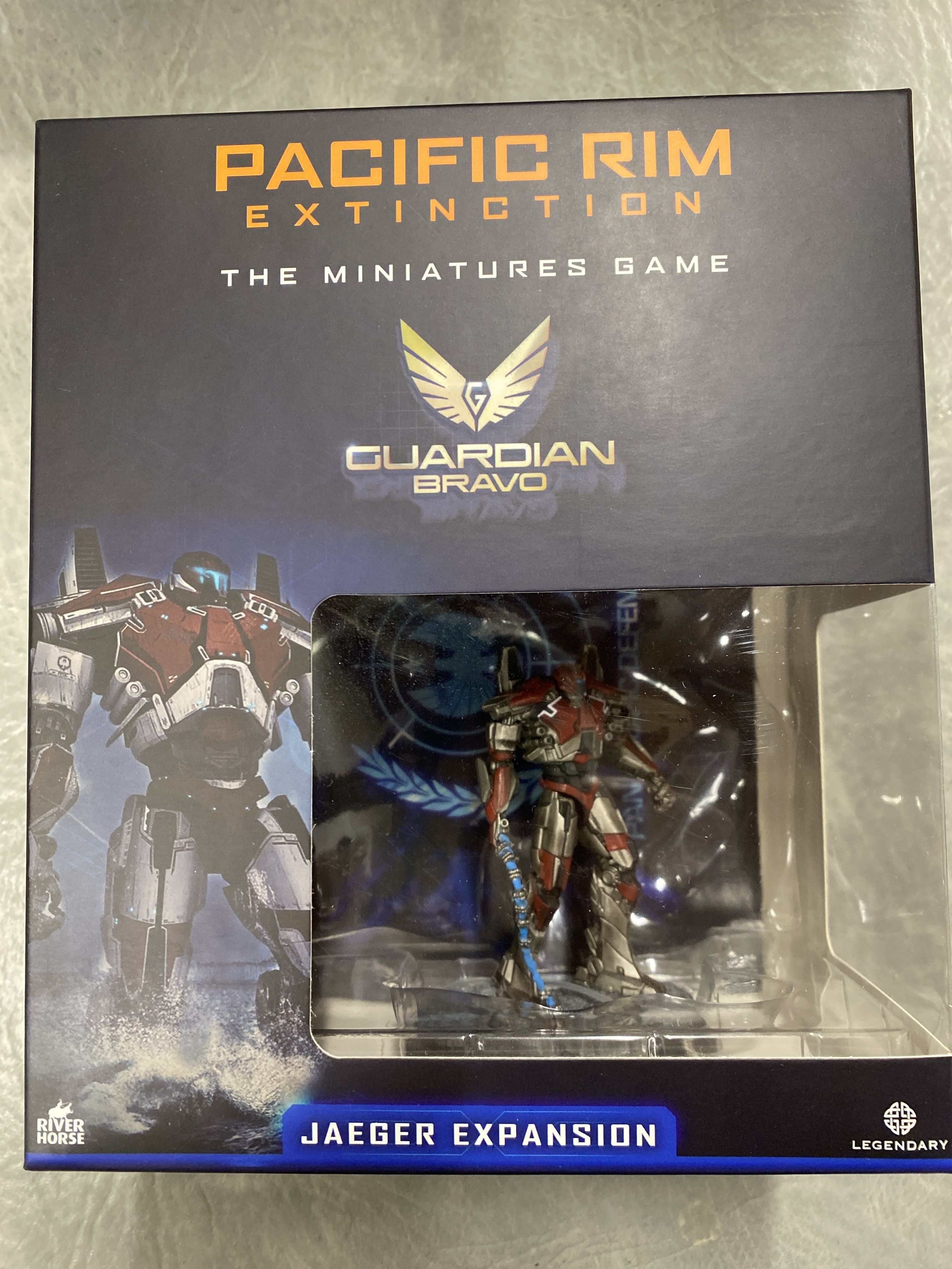 Pacific Rim: Extinction – Guardian Bravo