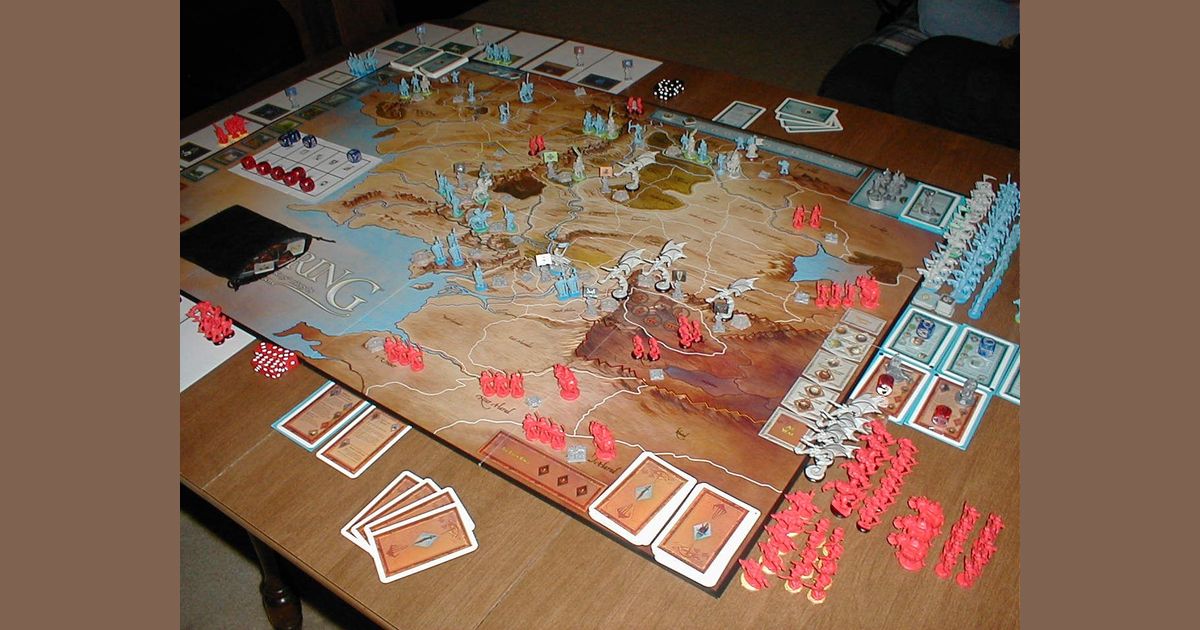 необычные настольные игры. веселые настольные игры. необычные настольные игры. настольные игры своими руками. настольная игра clever прогулки из шкатулки.