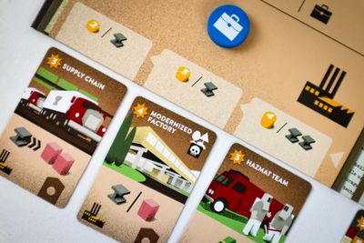 Manhattan Project: Energy Empire dashboard and components