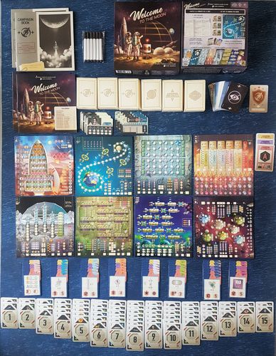 Board Game: Welcome to the Moon